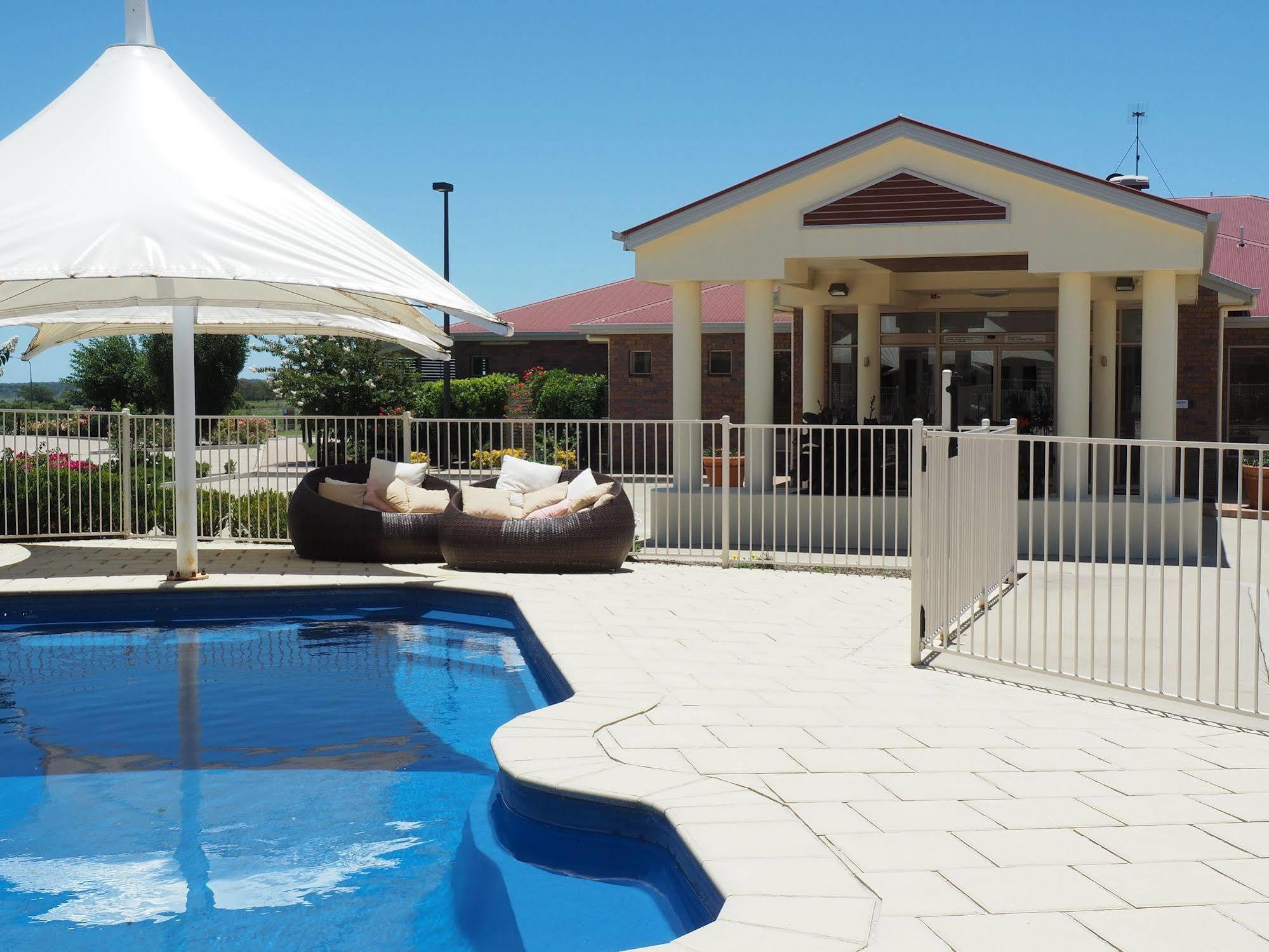 Pittsworth Motor Inn Экстерьер фото