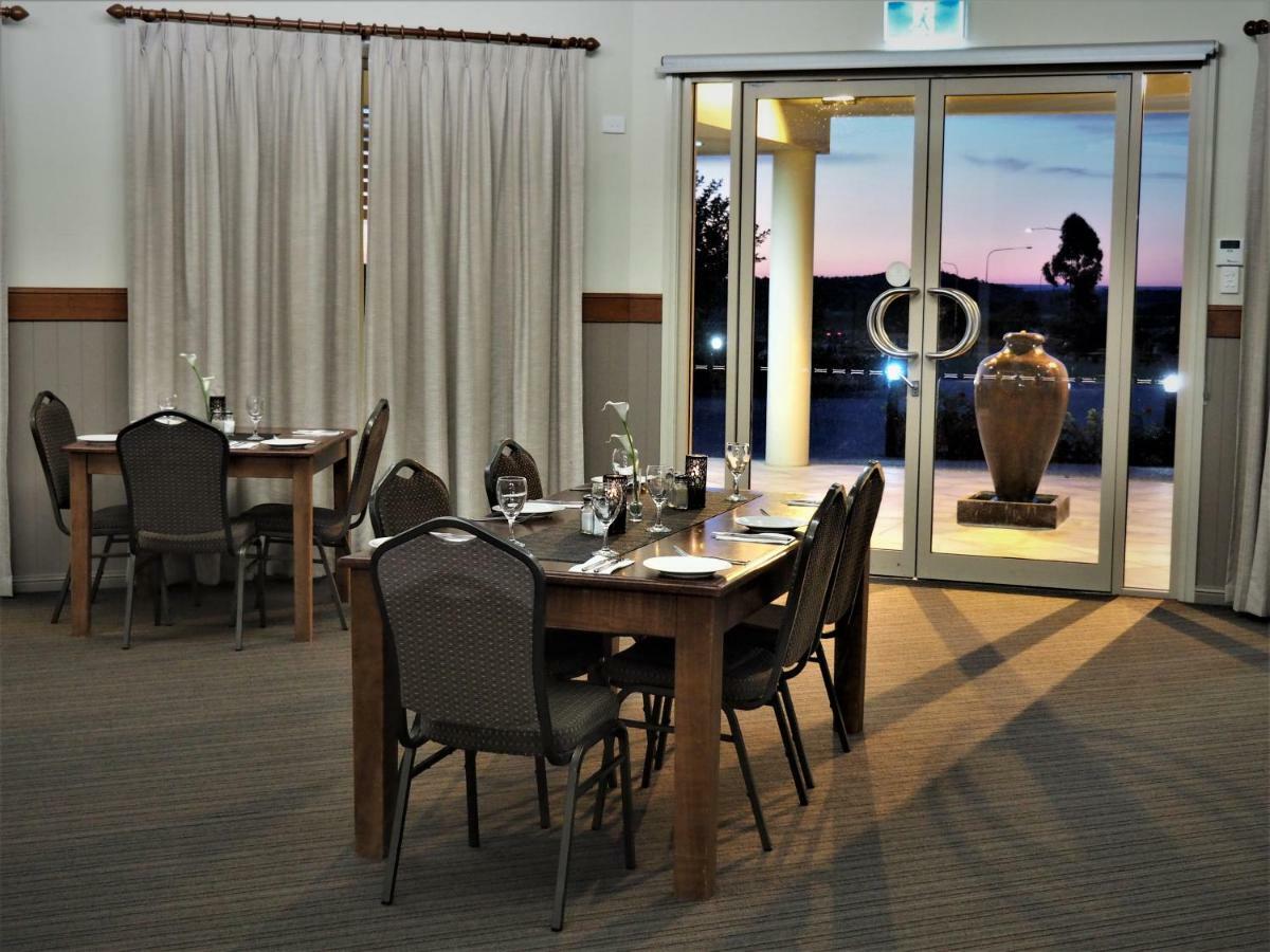 Pittsworth Motor Inn Экстерьер фото