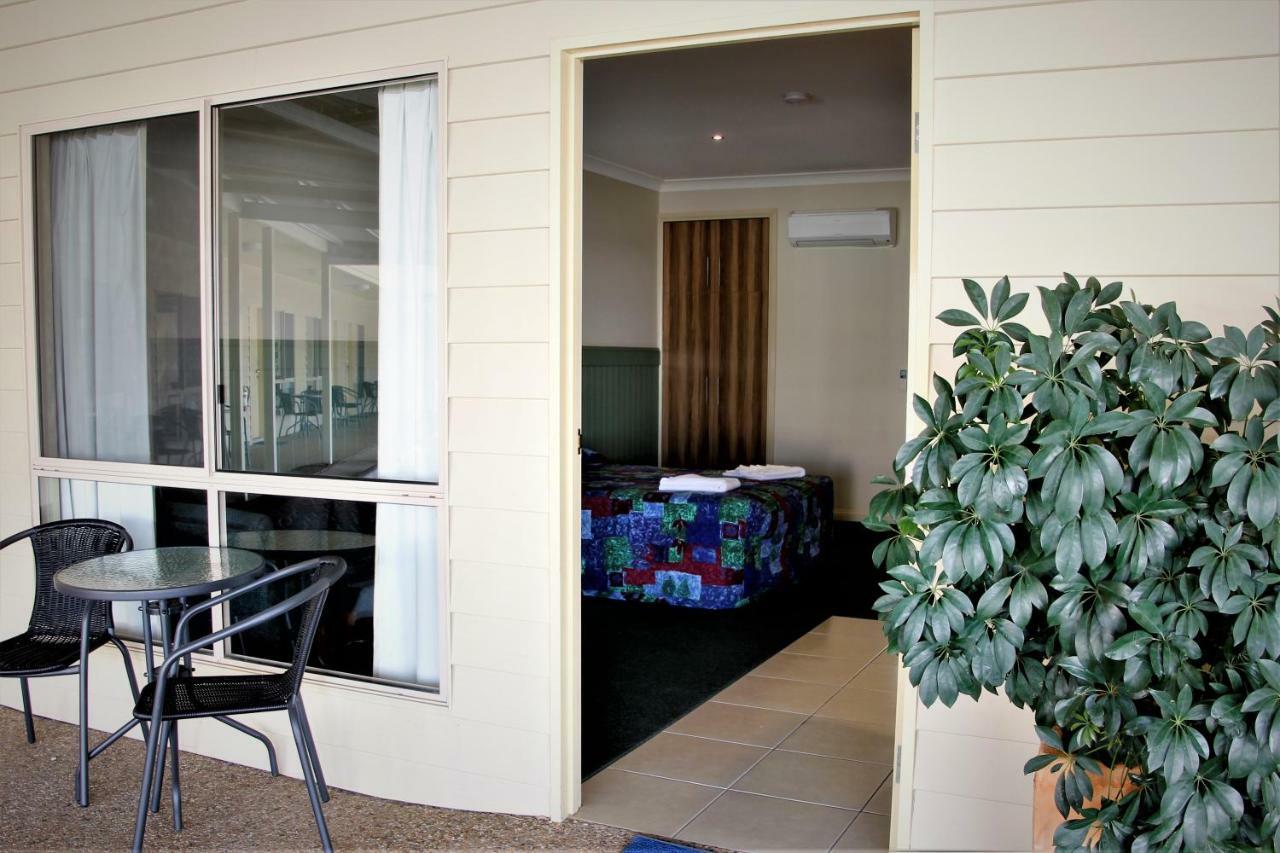 Pittsworth Motor Inn Экстерьер фото